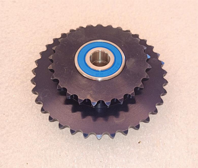 Ranger: Central double sprocket with bearings